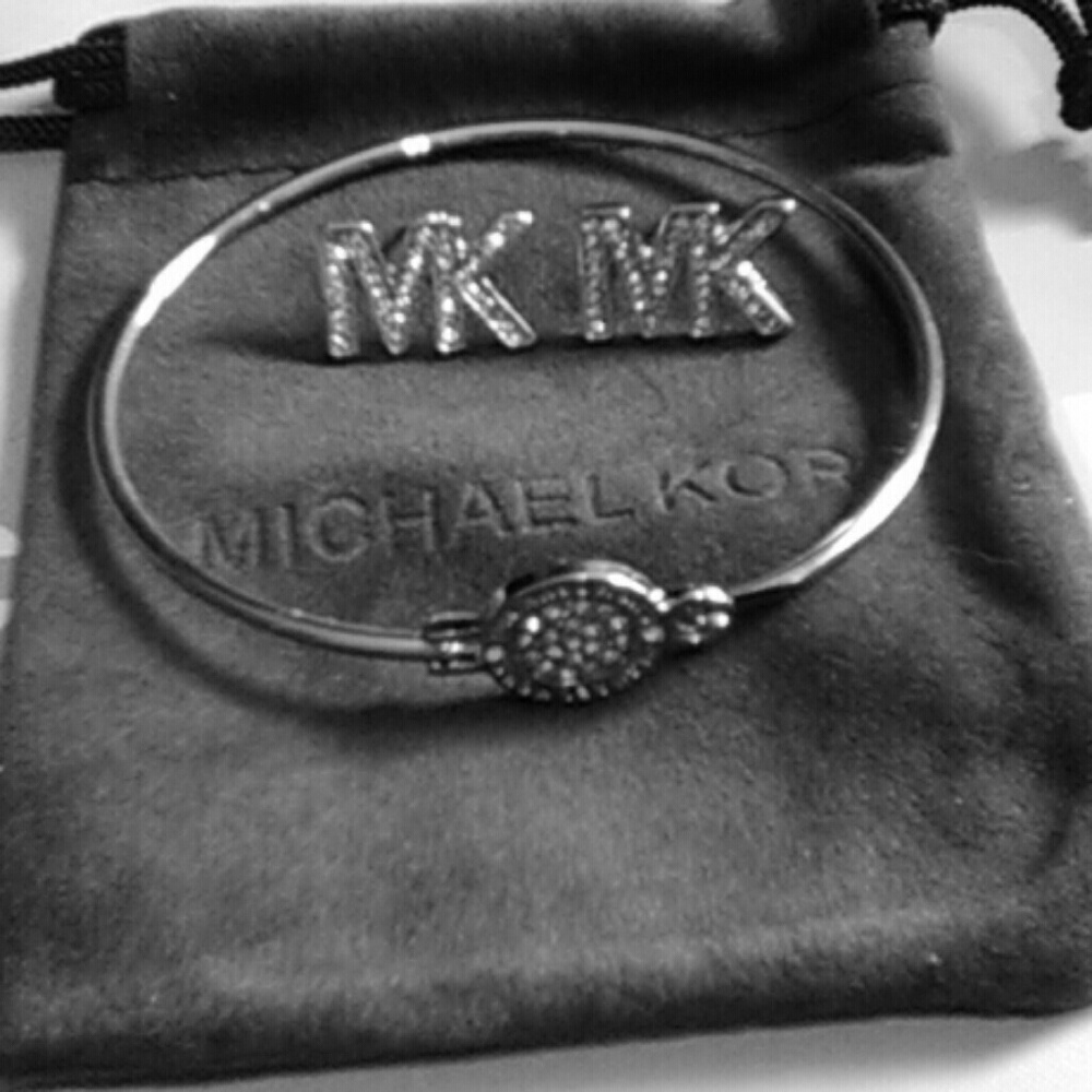 Michael Kors Pave Logo Set